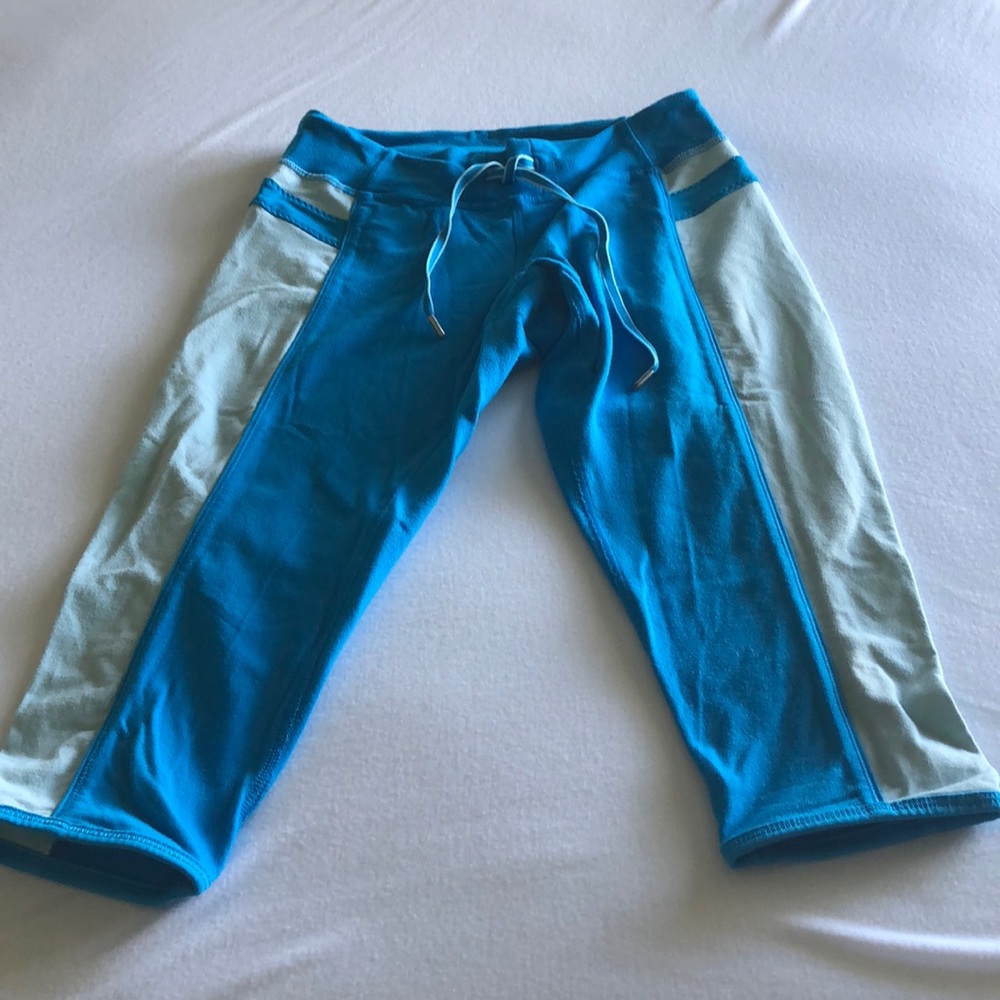Lululemon workout pants
